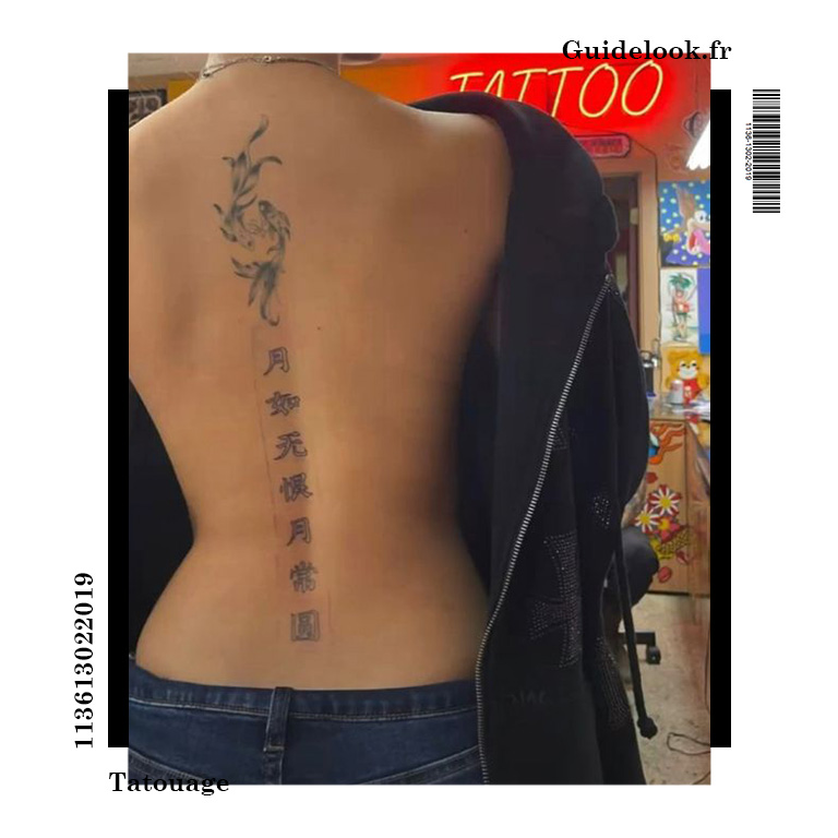 tatouage dos femme chinois dragon